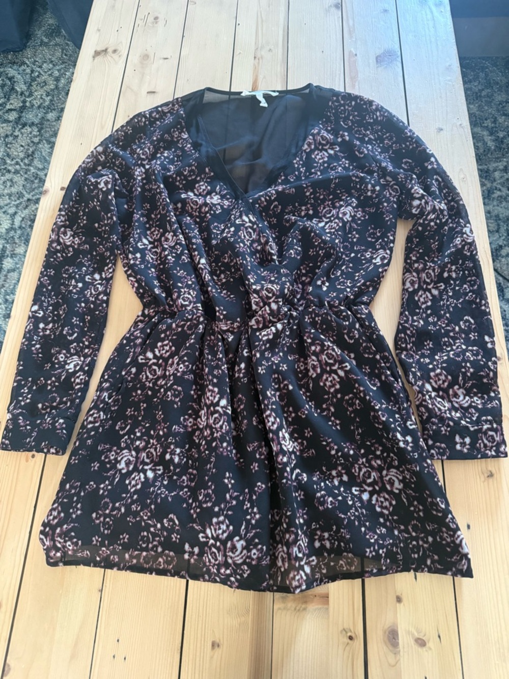 BCBG Generation Long sleeve romper size S